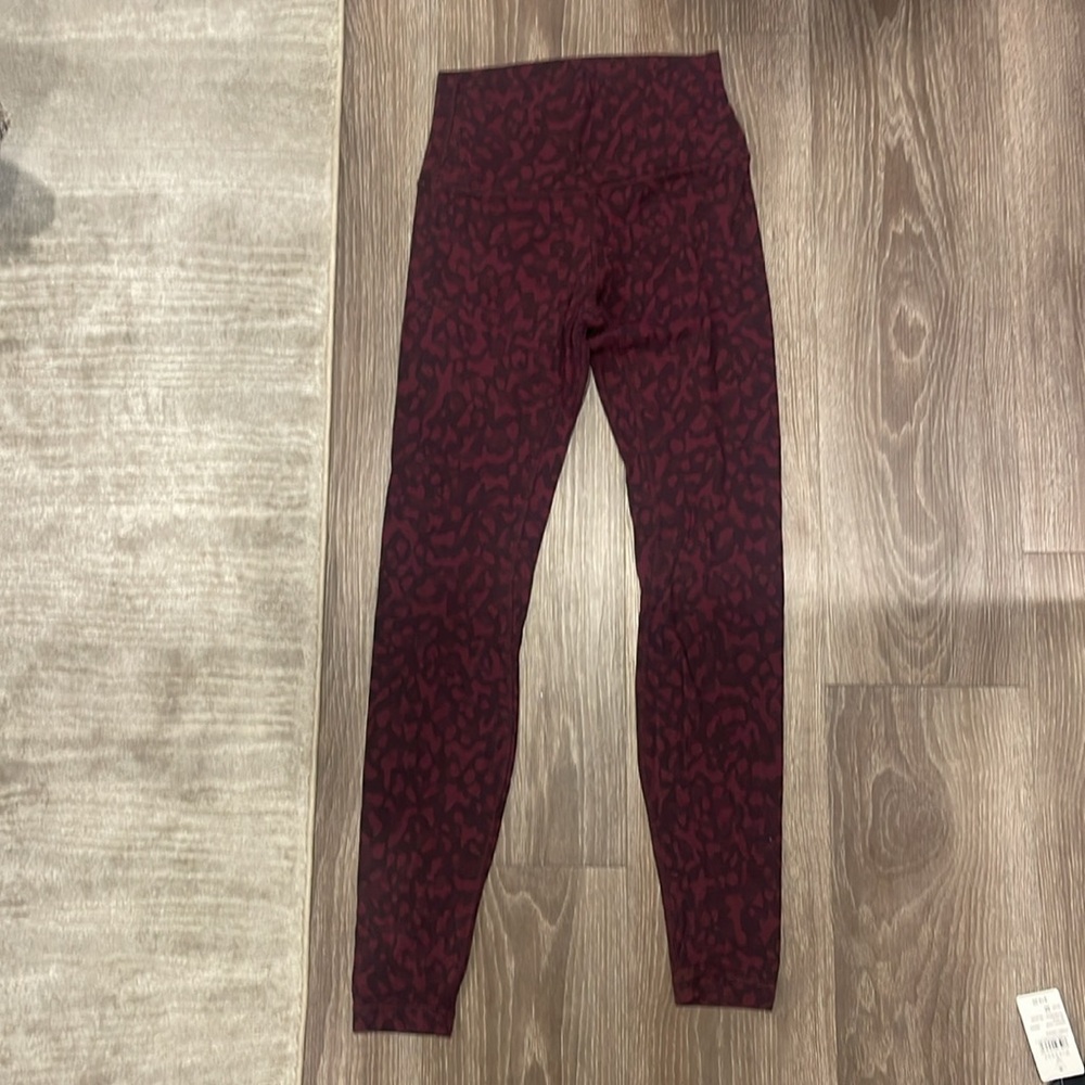 Lululemon patterned Align Leggings